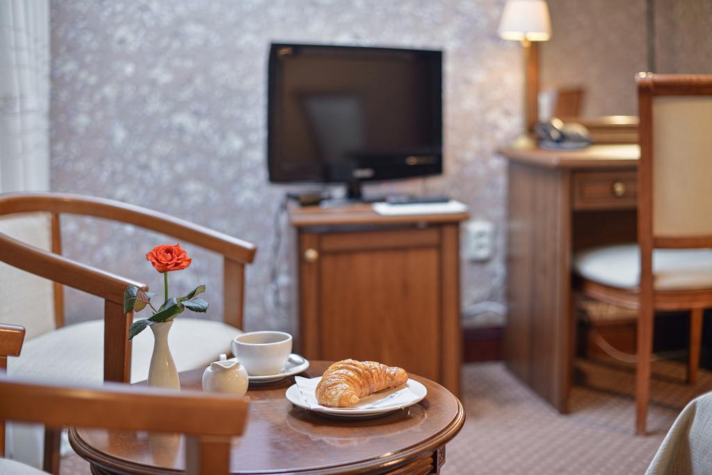 Ayvazovsky Hotel Odessa Eksteriør billede
