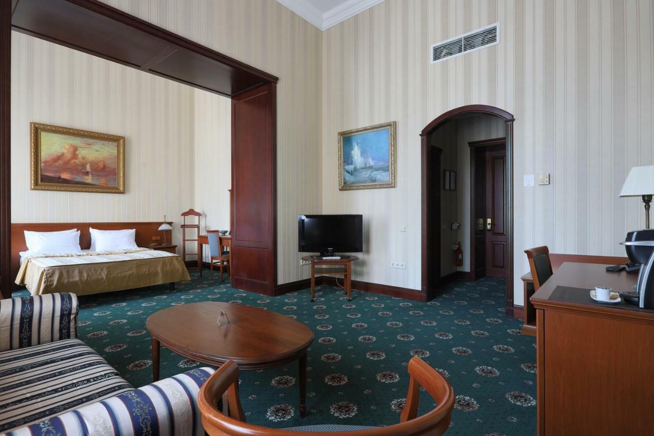 Ayvazovsky Hotel Odessa Eksteriør billede