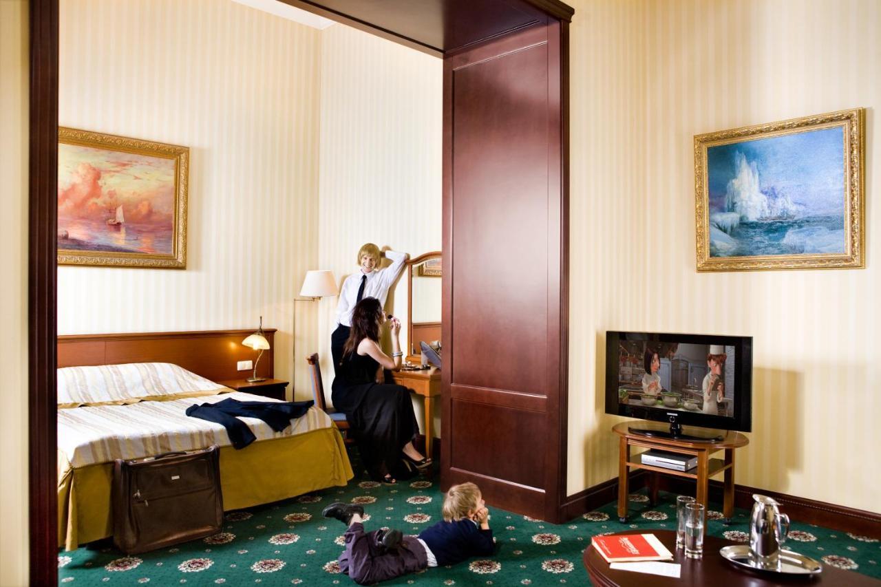 Ayvazovsky Hotel Odessa Eksteriør billede